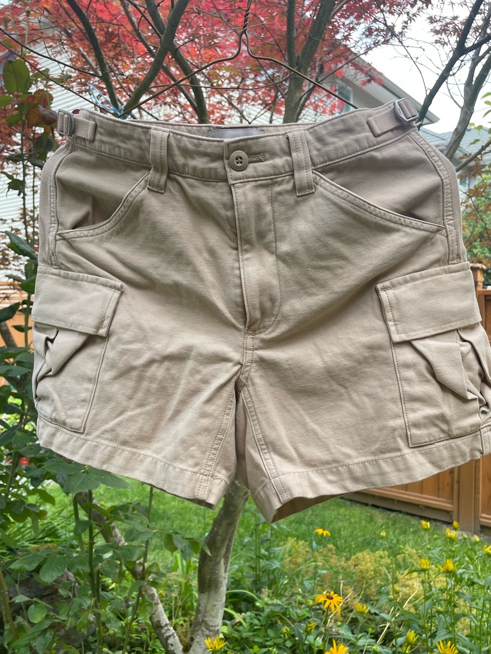 TNA Women's Supply Cargo Shorts Tan